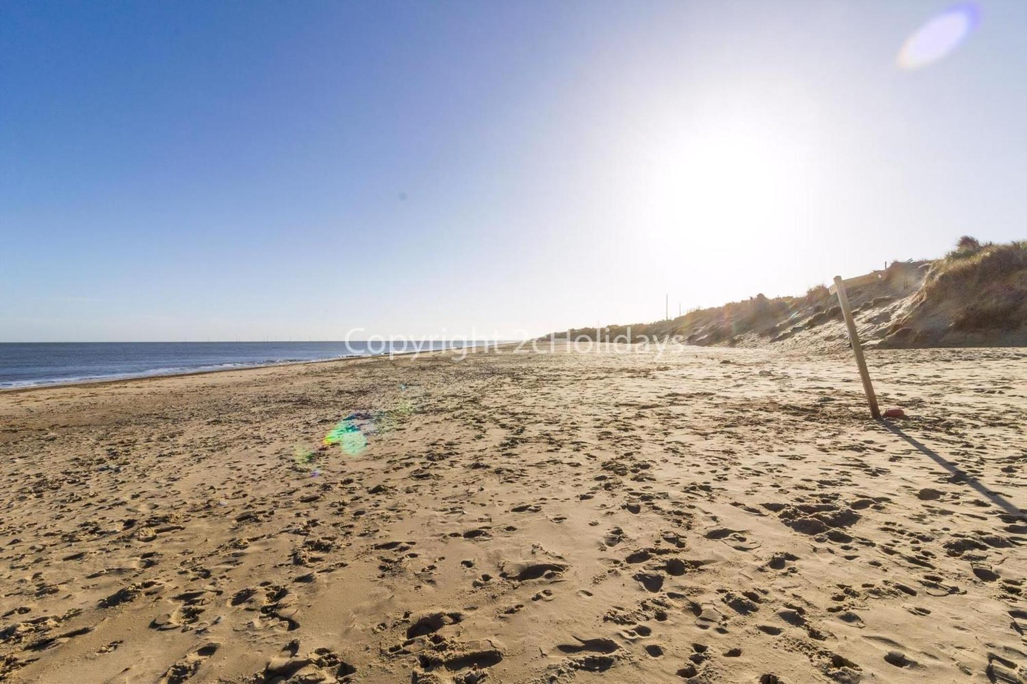 Lovely 5 Berth Chalet In The Coastal Village Of Hemsby Ref 18164B Екстериор снимка