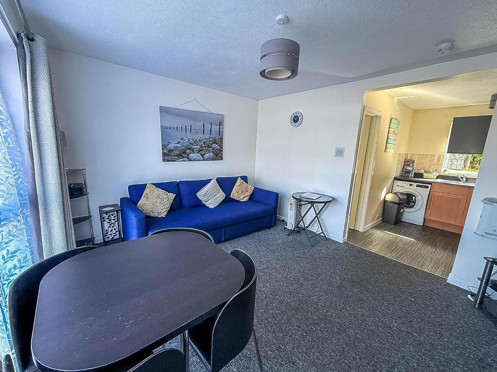 Lovely 5 Berth Chalet In The Coastal Village Of Hemsby Ref 18164B Екстериор снимка
